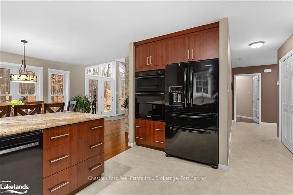 563 SKI HILL Road photo 18