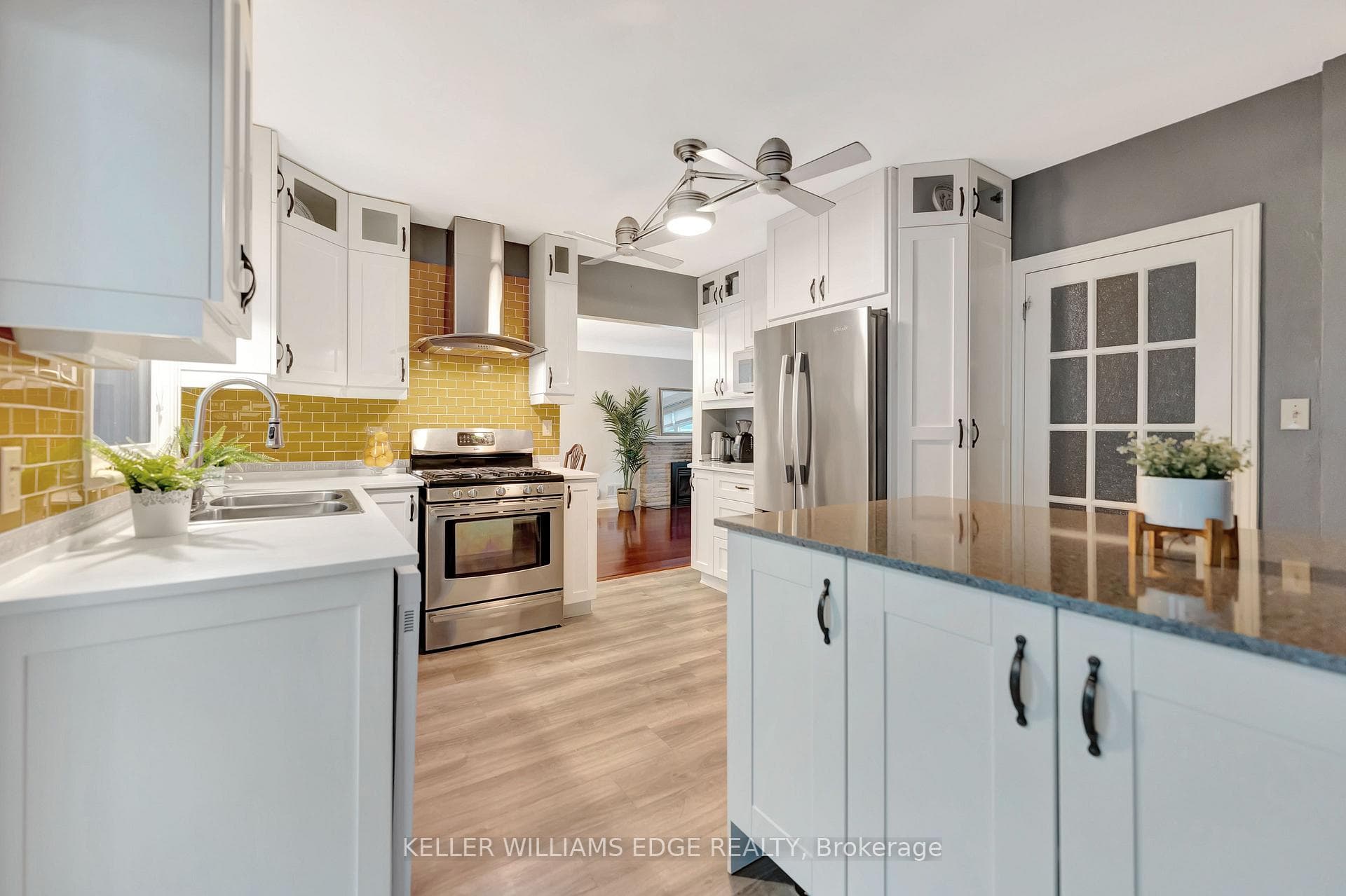53 Donn Avenue photo 6