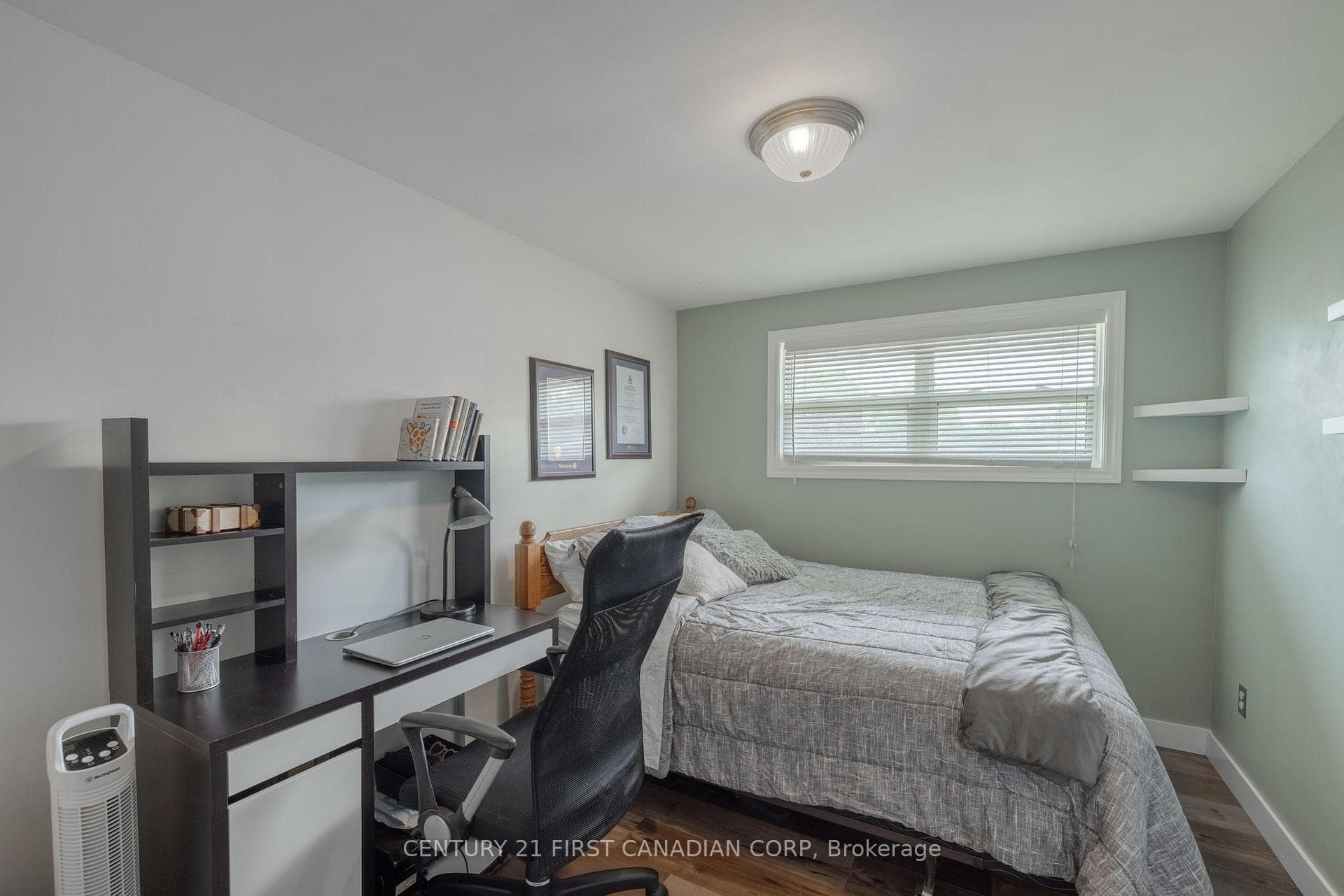 2nd Bedroom