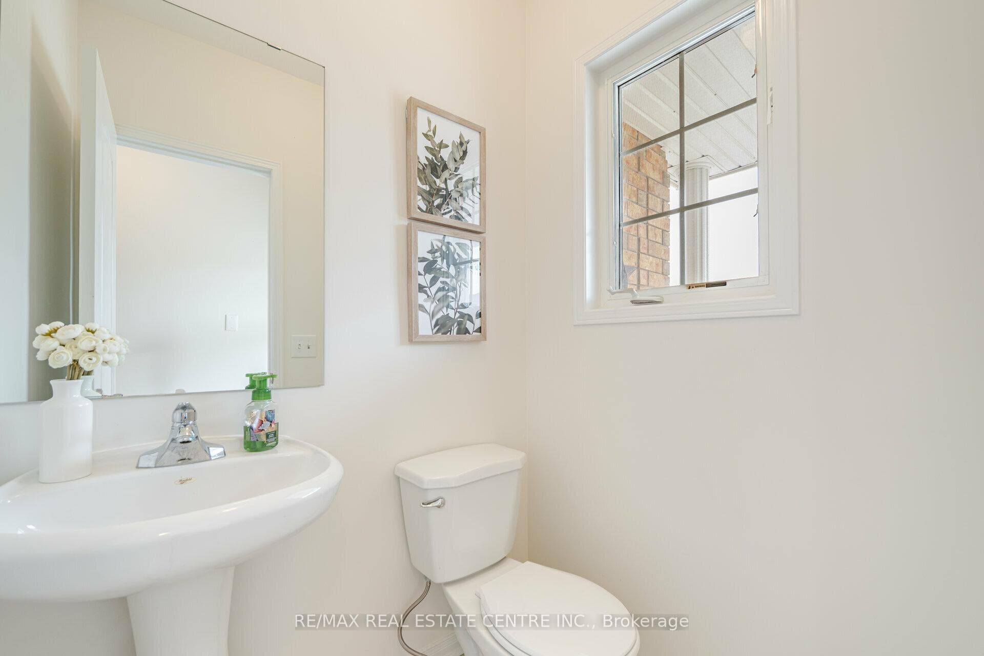 14 Rednor Drive photo 27