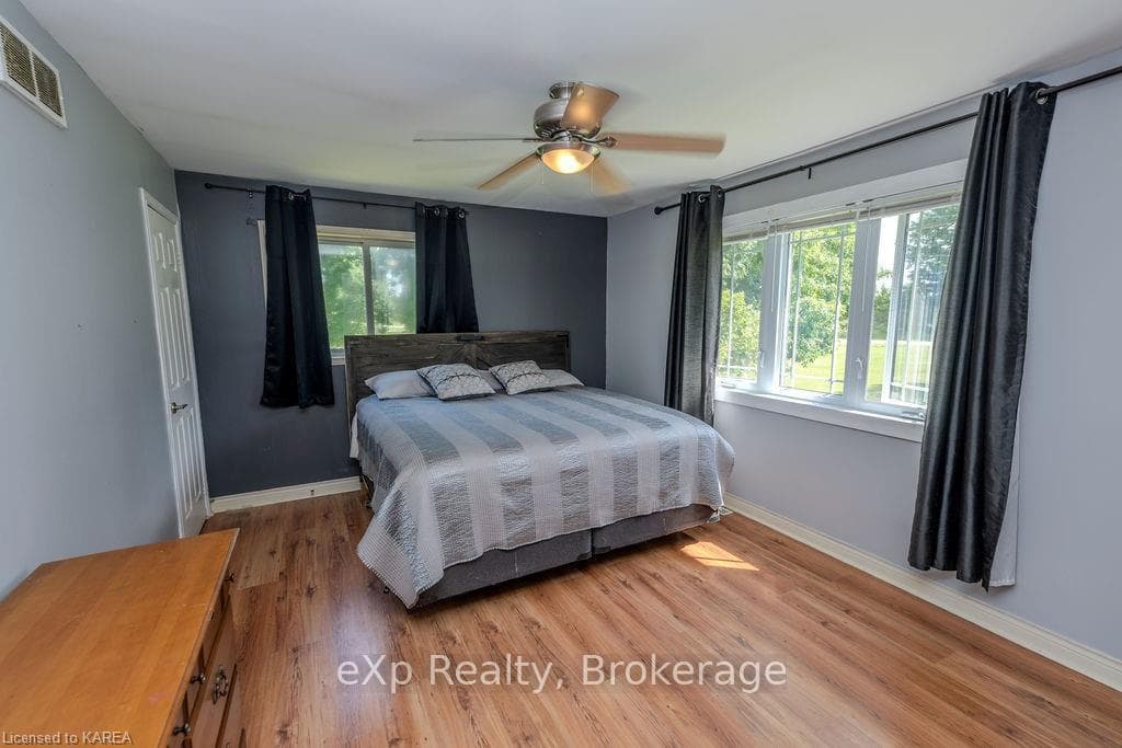 433 STATION Road photo 17