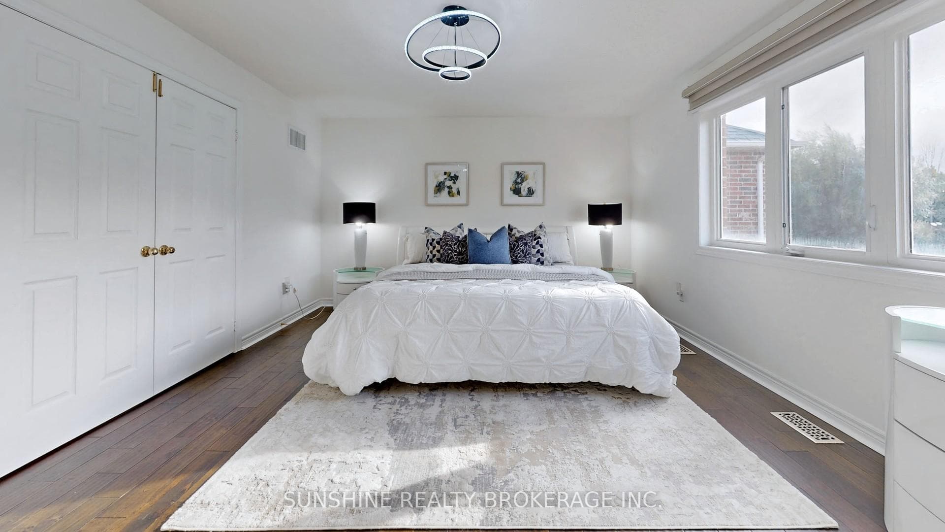 10 Eva Grove Court photo 22