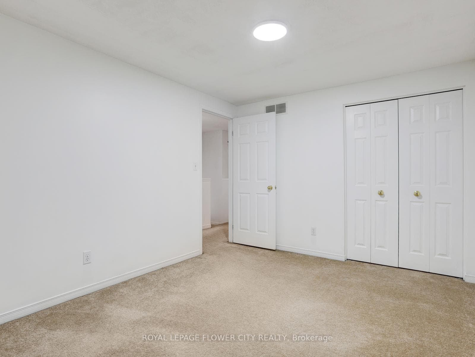 128 Donnenwerth Drive photo 28
