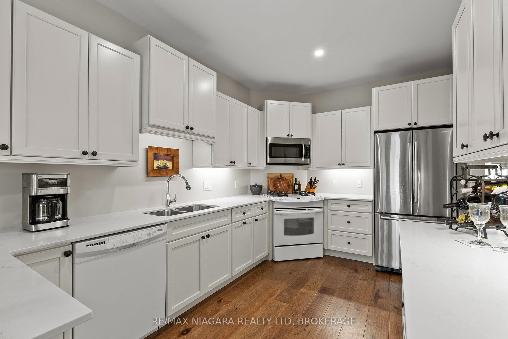 92 Loretta Drive Unit 9 photo 12