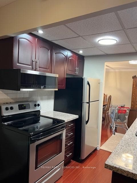 812 Burnhamthorpe Road Unit 708 photo 10