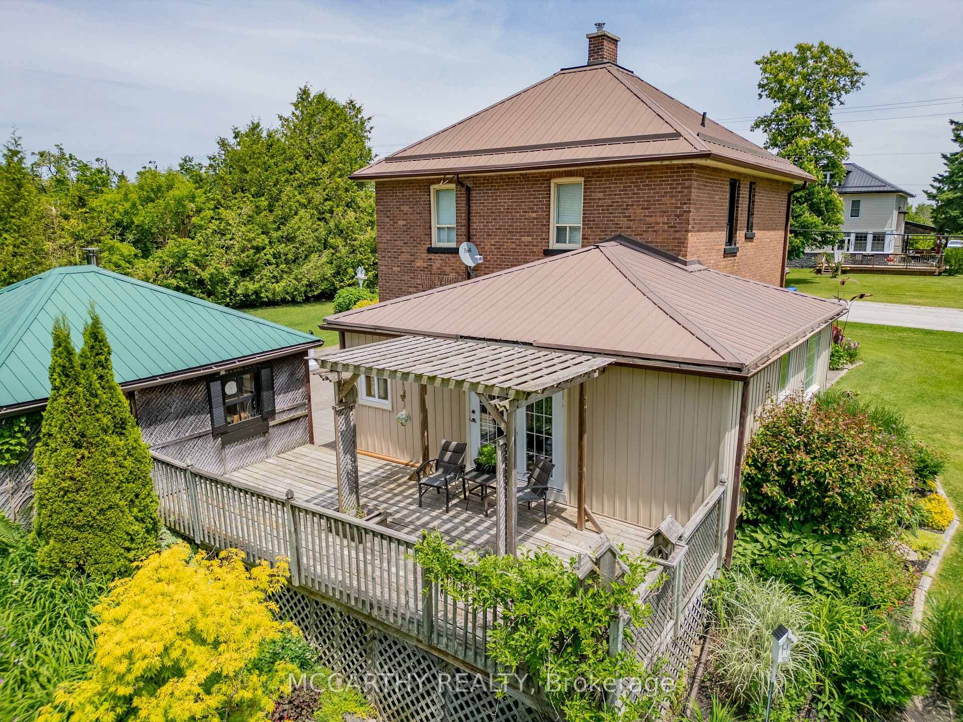 back deck with Pergola