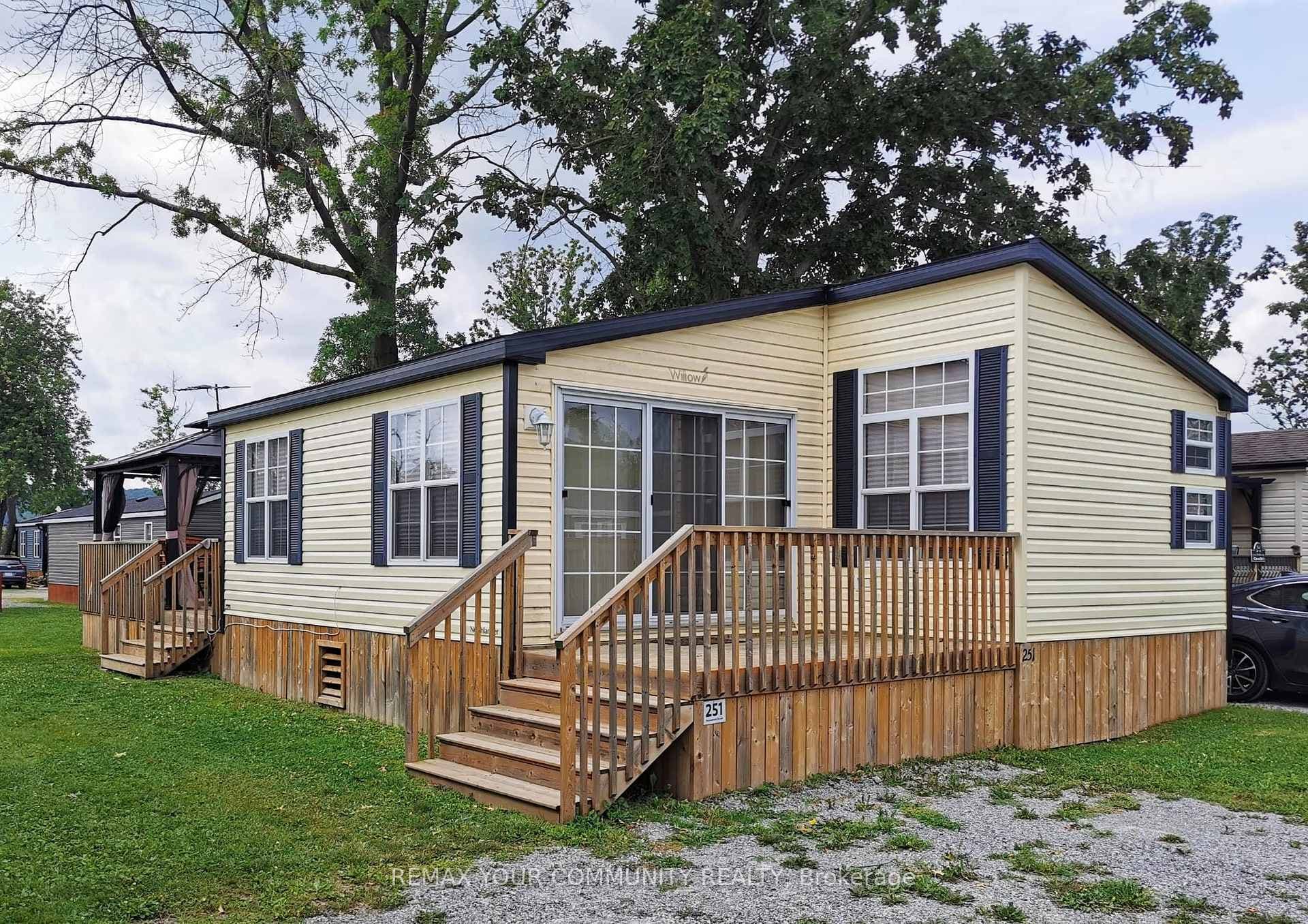 1501 Line 8 Road Unit 251 photo 20