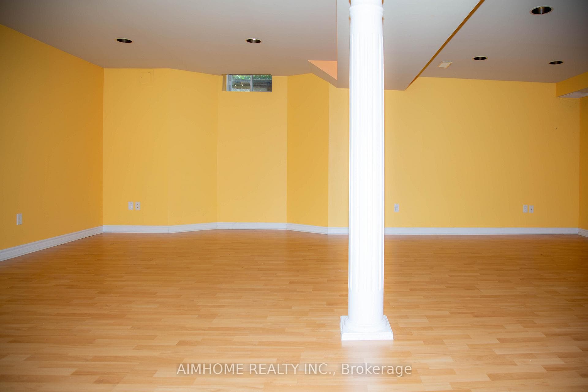 61 Westbury Court photo 31