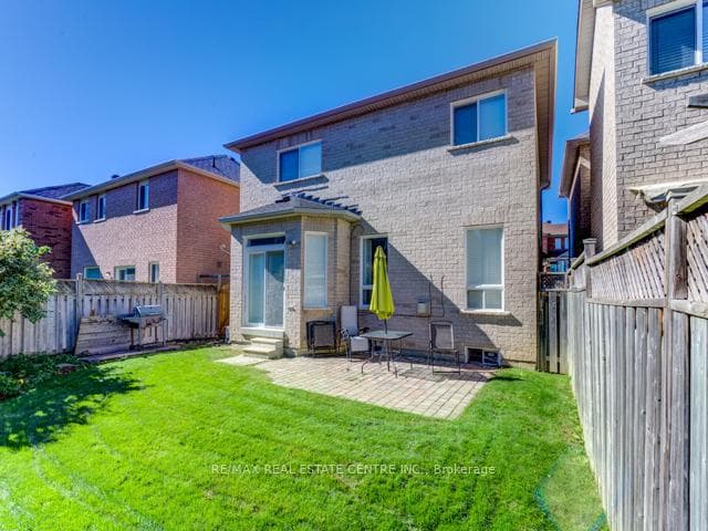 3652 Emery Drive photo 26
