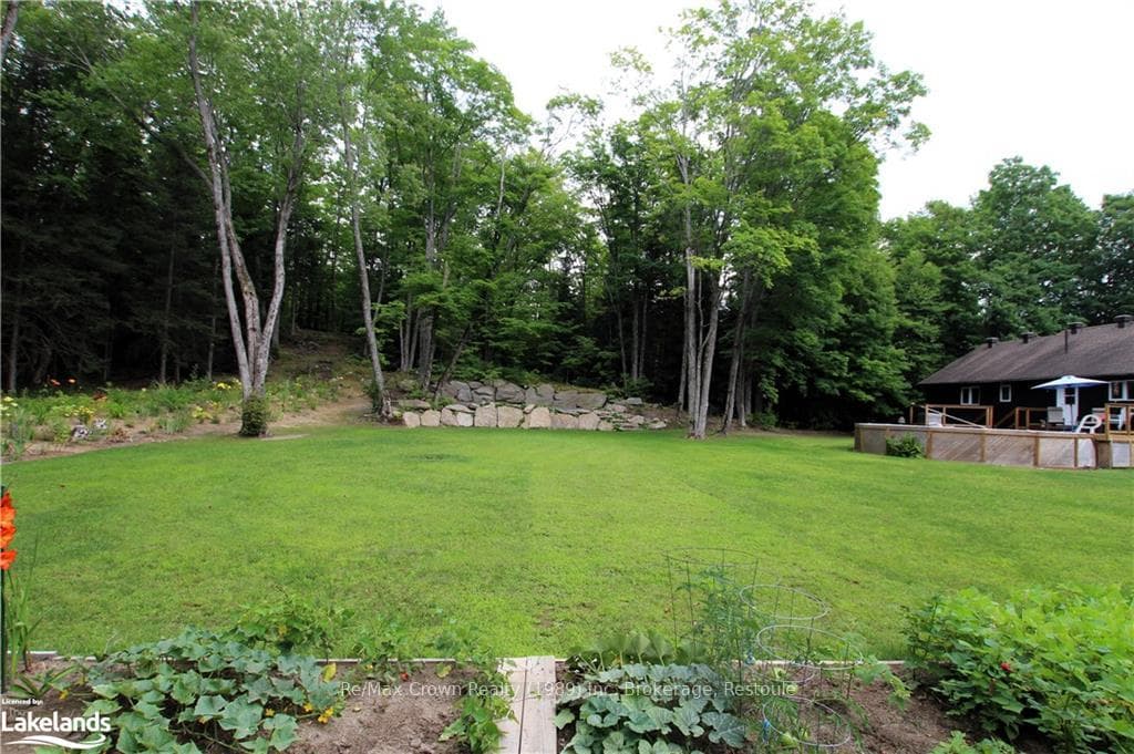 41 HAZELTON Lane photo 10