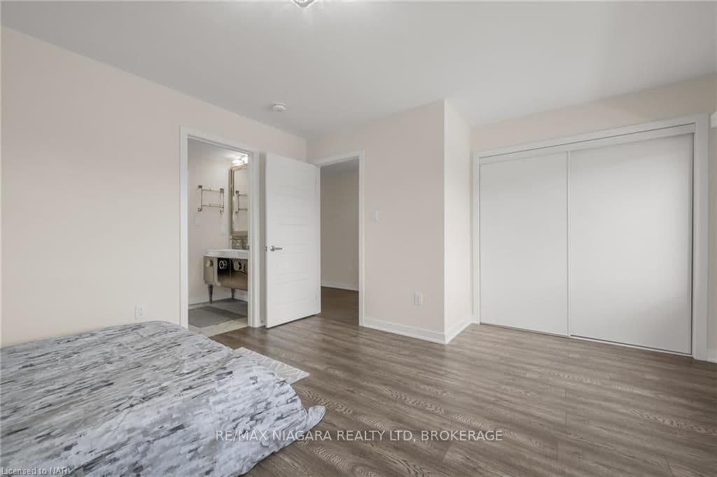 100 EXPLORER WAY Way photo 27