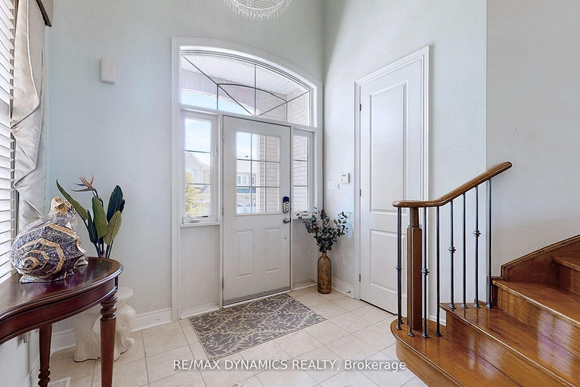 8 Aquilina Court photo 7