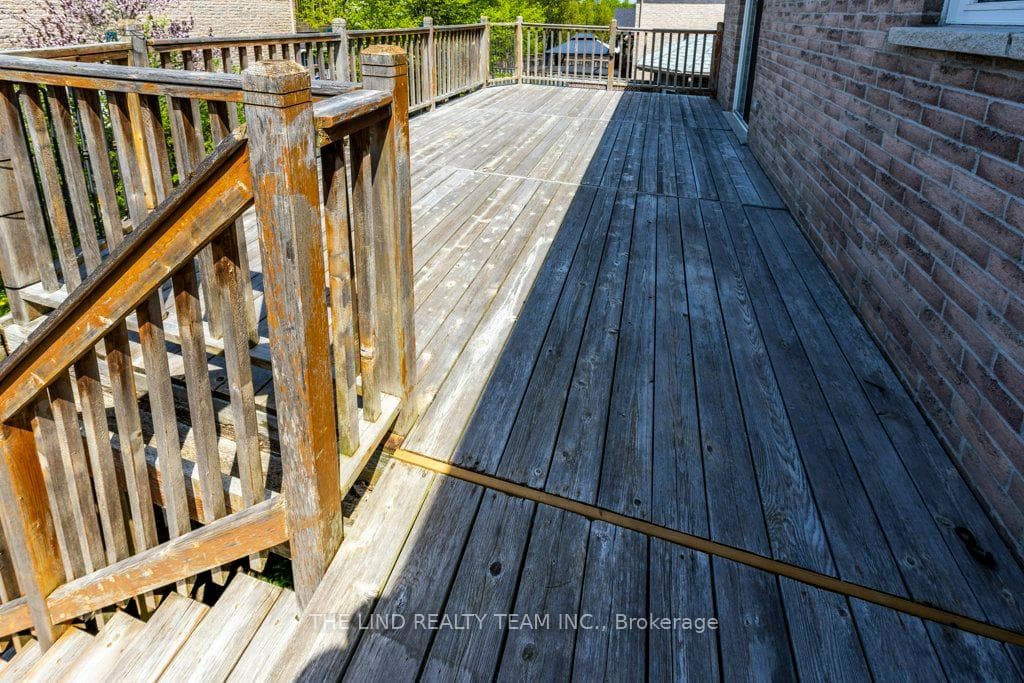 61 Mcintyre Drive photo 5