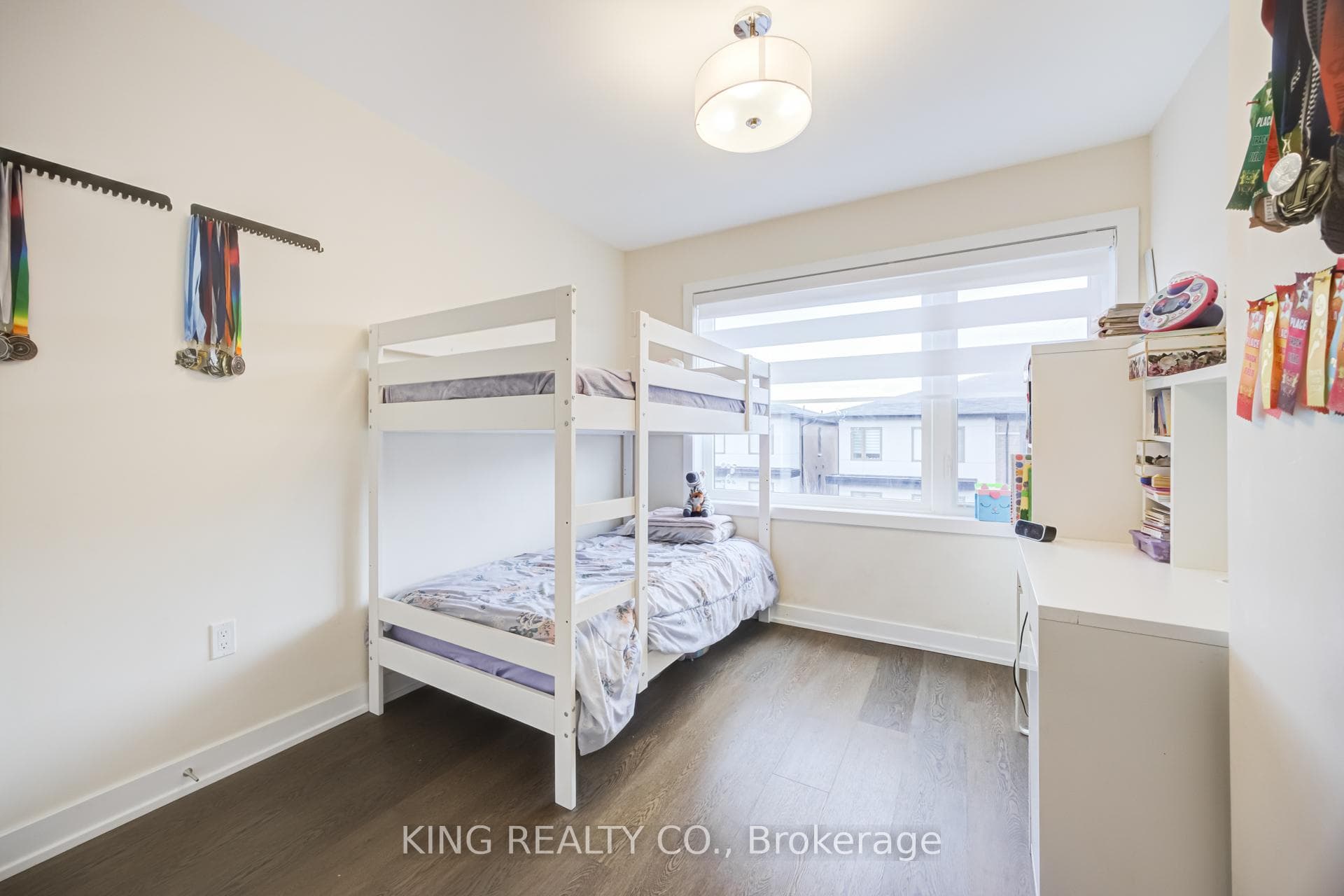 250 Finch Avenue Unit 29 photo 22