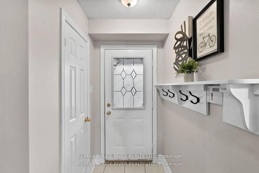 5 Whitewater Street photo 4