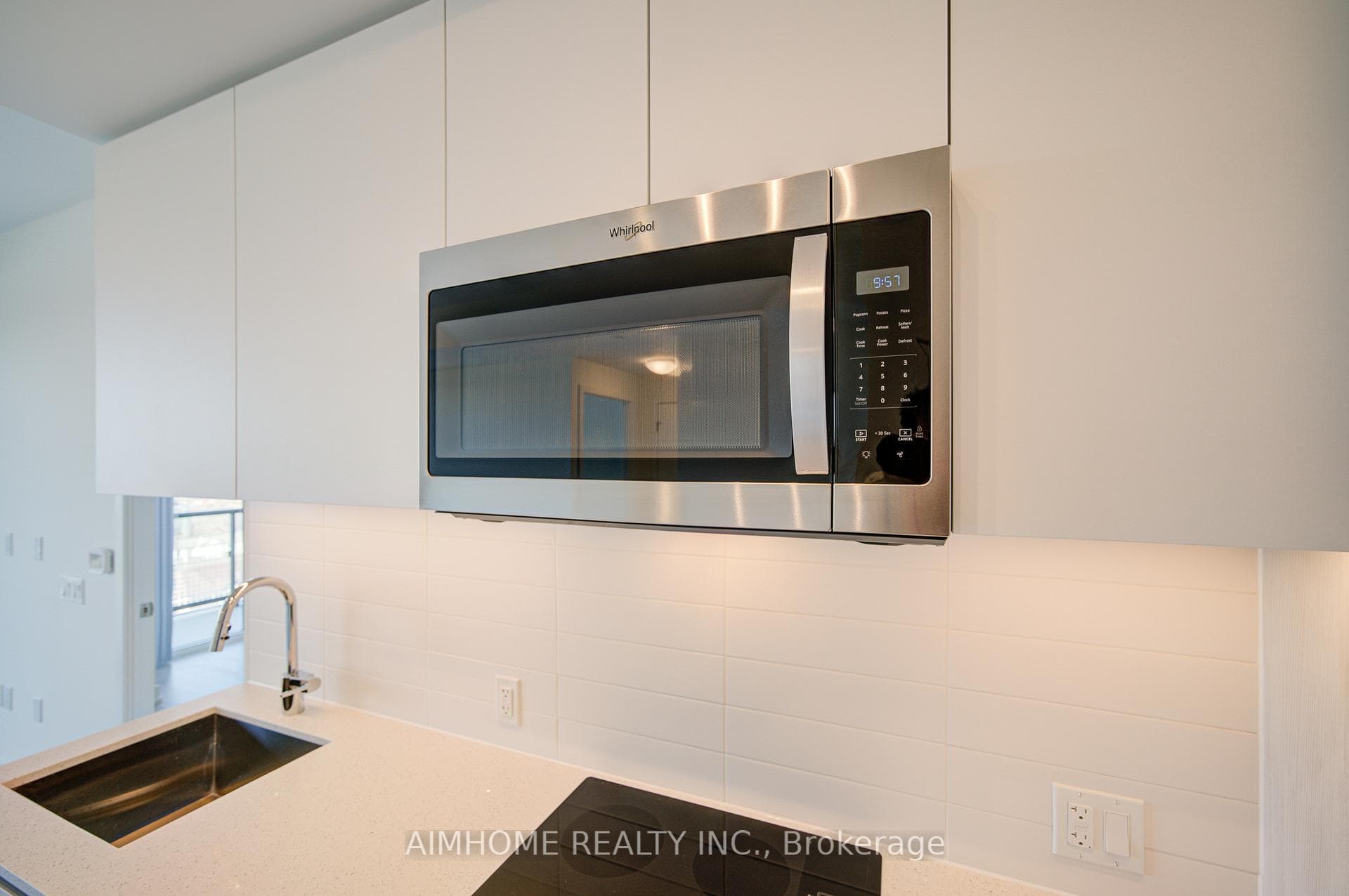 5858 Yonge St Street Unit 1125 photo 12