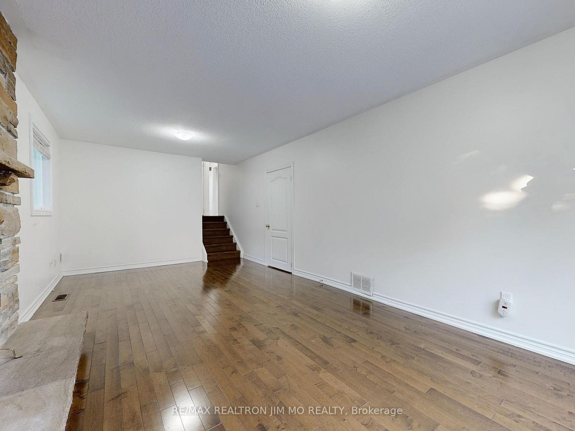 40 Gladiator Road Unit Main photo 26