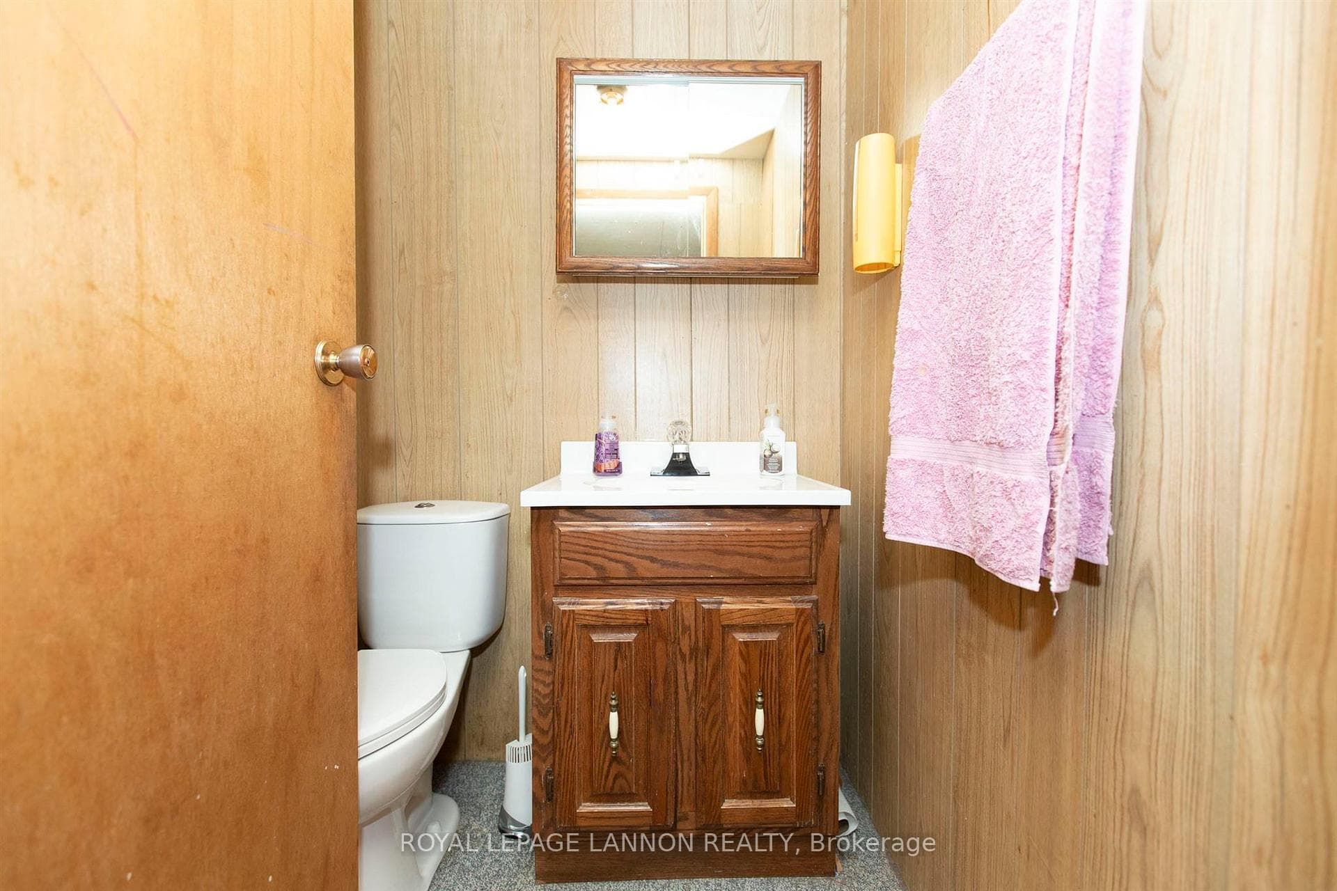 169 Inglewood Crescent photo 23