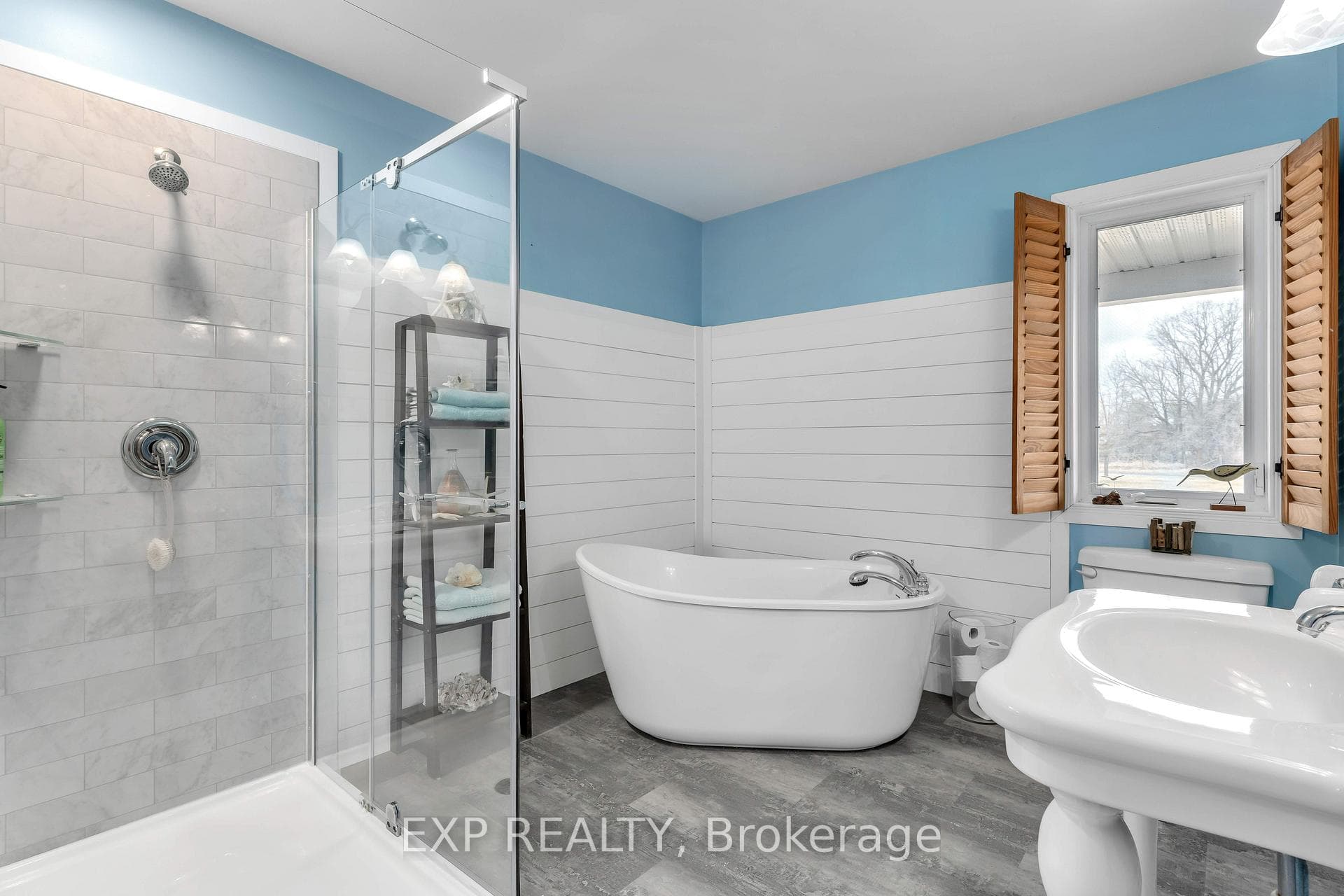 728 Chatterson Road photo 14