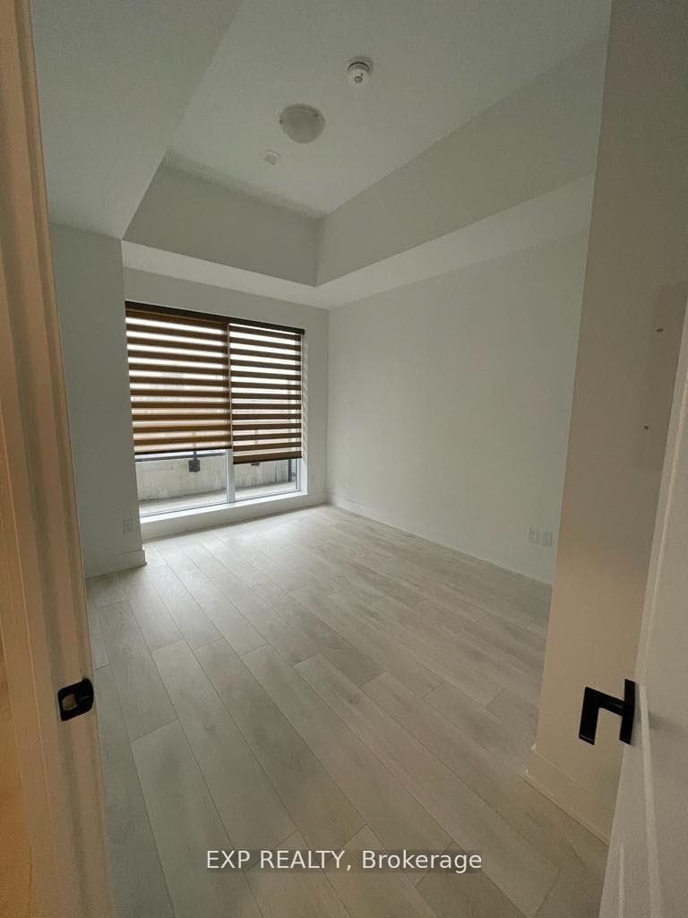 2485 Taunton Road Unit 432 photo 9