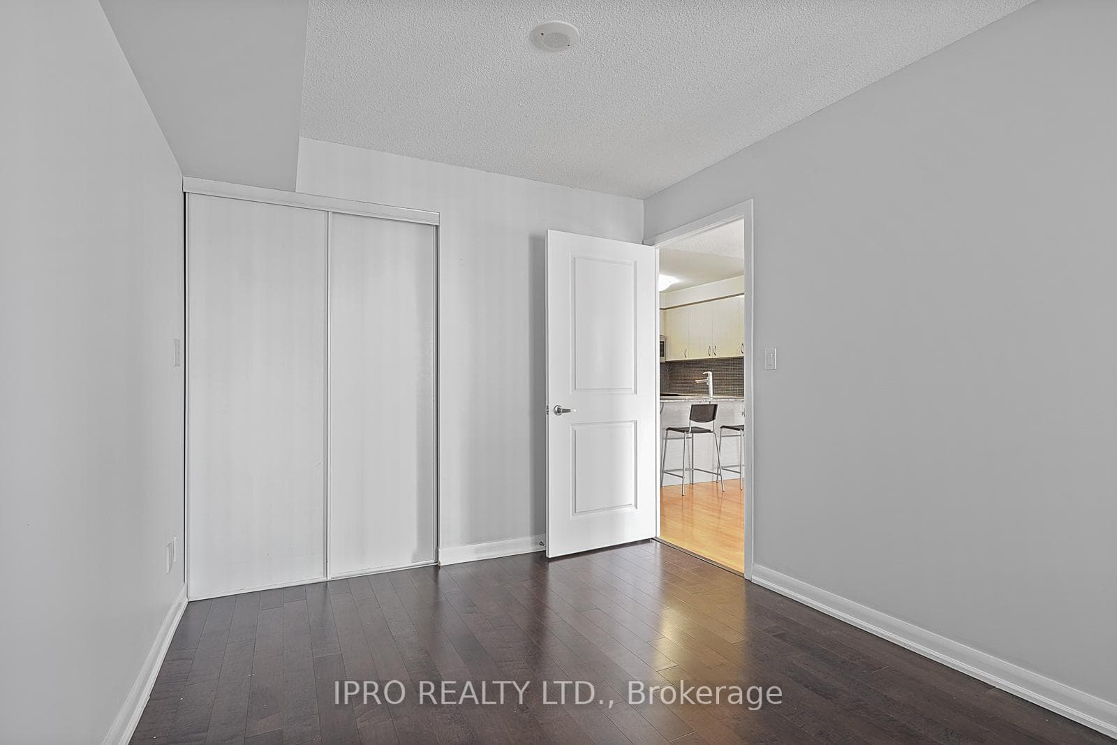 5791 Yonge Street Unit 1005 photo 17