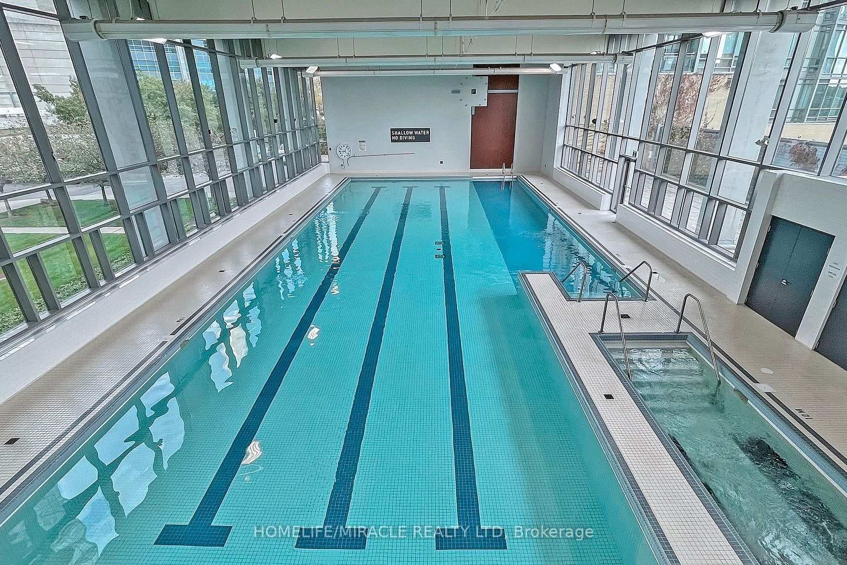 10 Navy Wharf Court Unit #207 photo 18