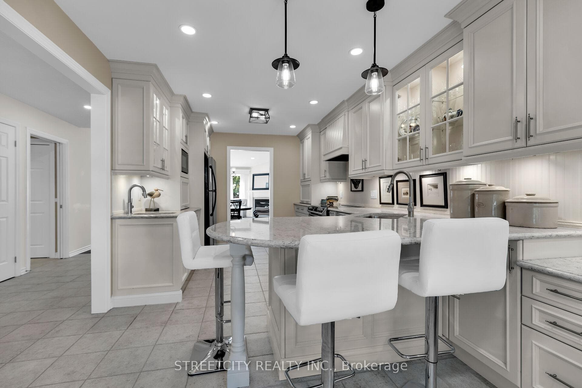 1502 WARBLER WOODS Walk Unit 18 photo 6