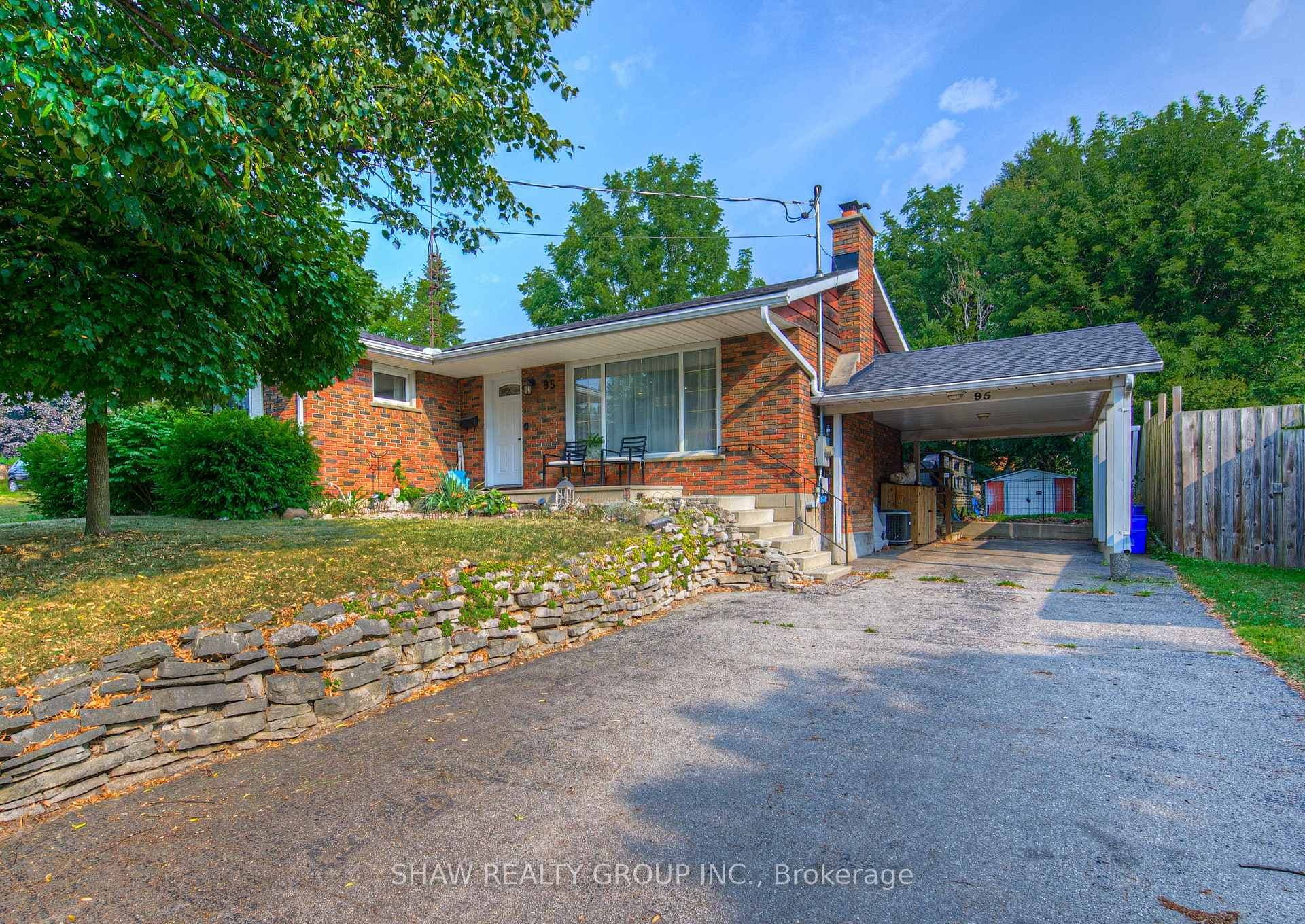 95 Silver Street photo 1