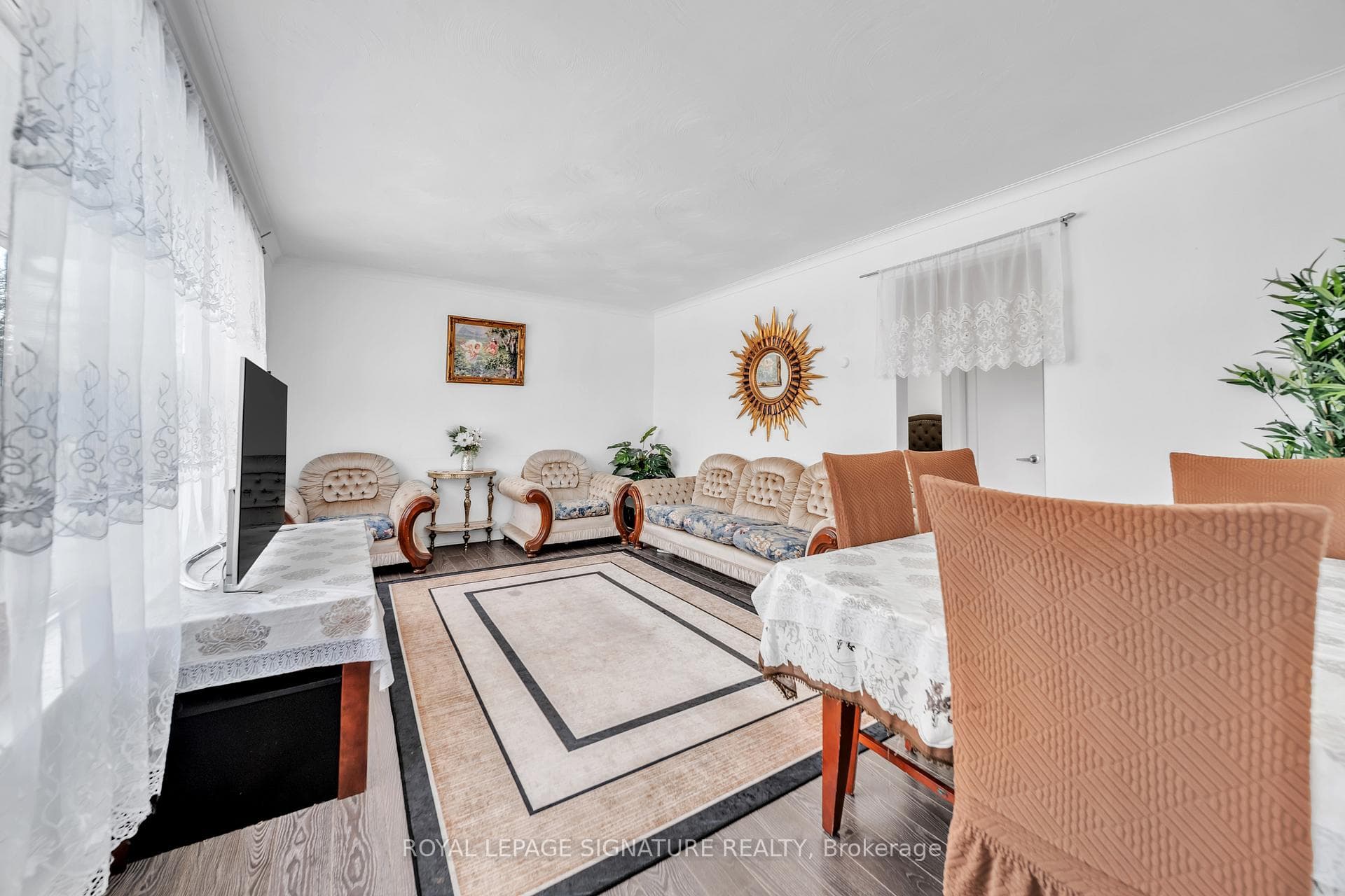 217 Moore Park Avenue photo 5