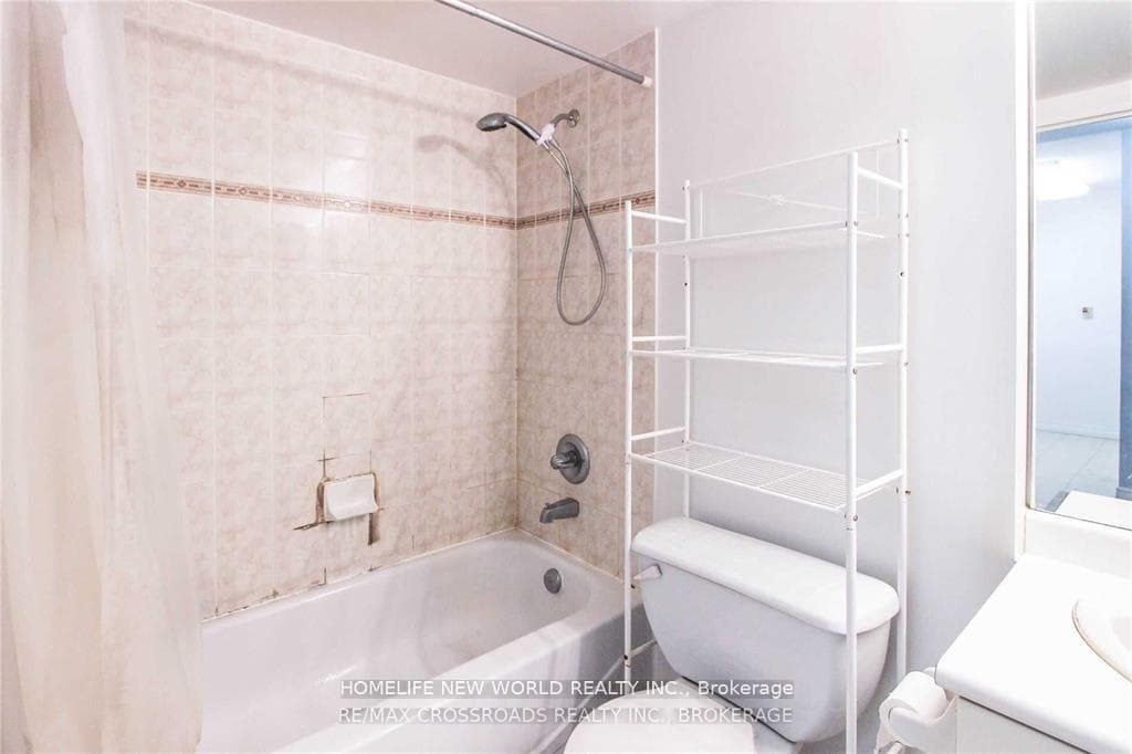 28 Empress Avenue Unit 1006 photo 10