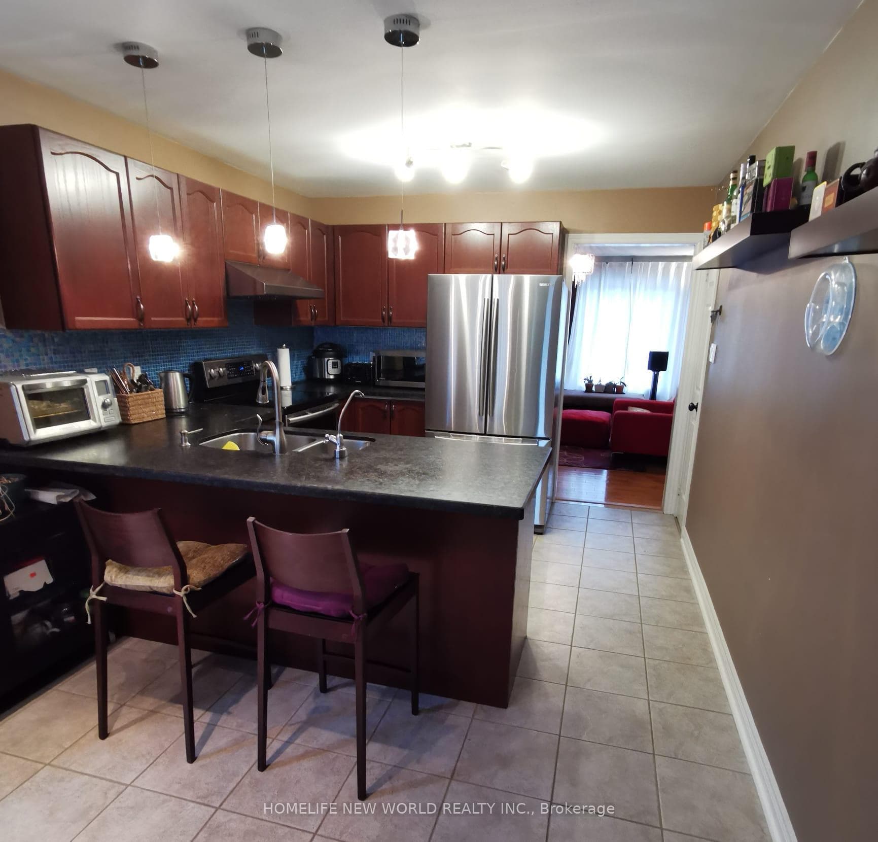 186 Roselena Drive photo 4