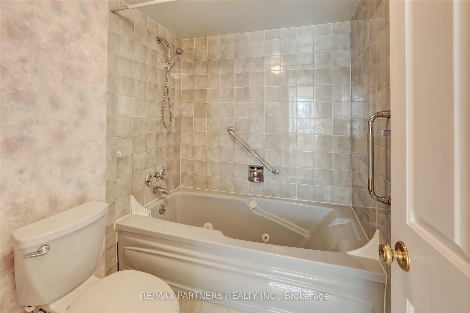 255 The Donway N/A Unit 220 photo 20