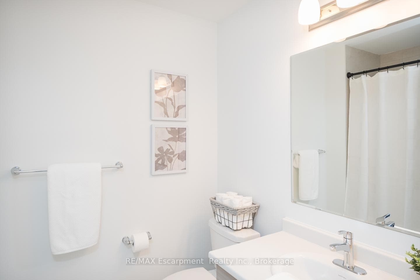 483 Gordon Krantz Avenue photo 20