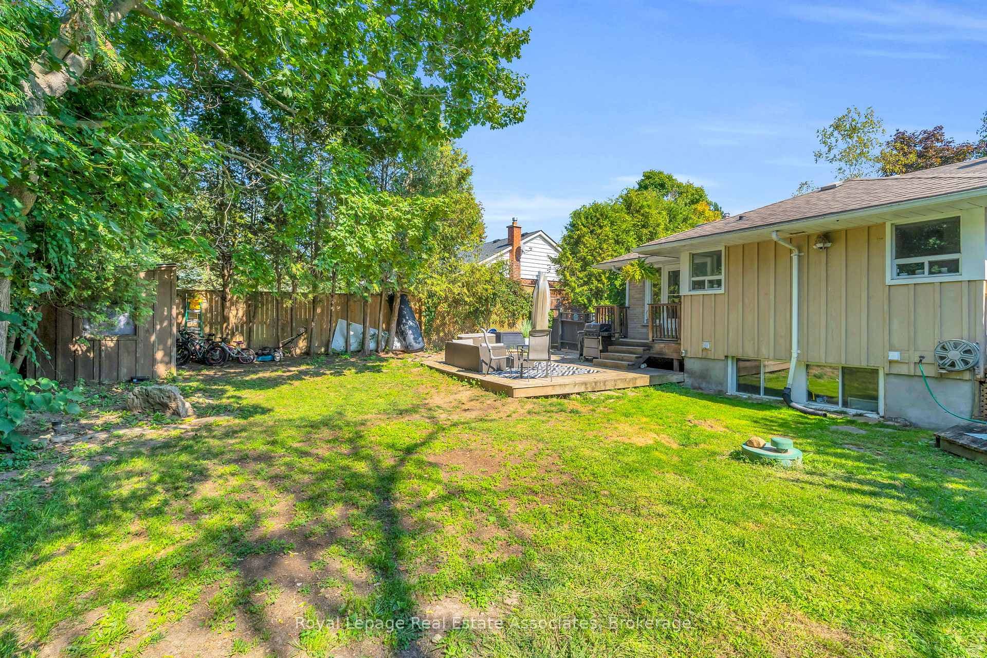 16 Carberry Street photo 47