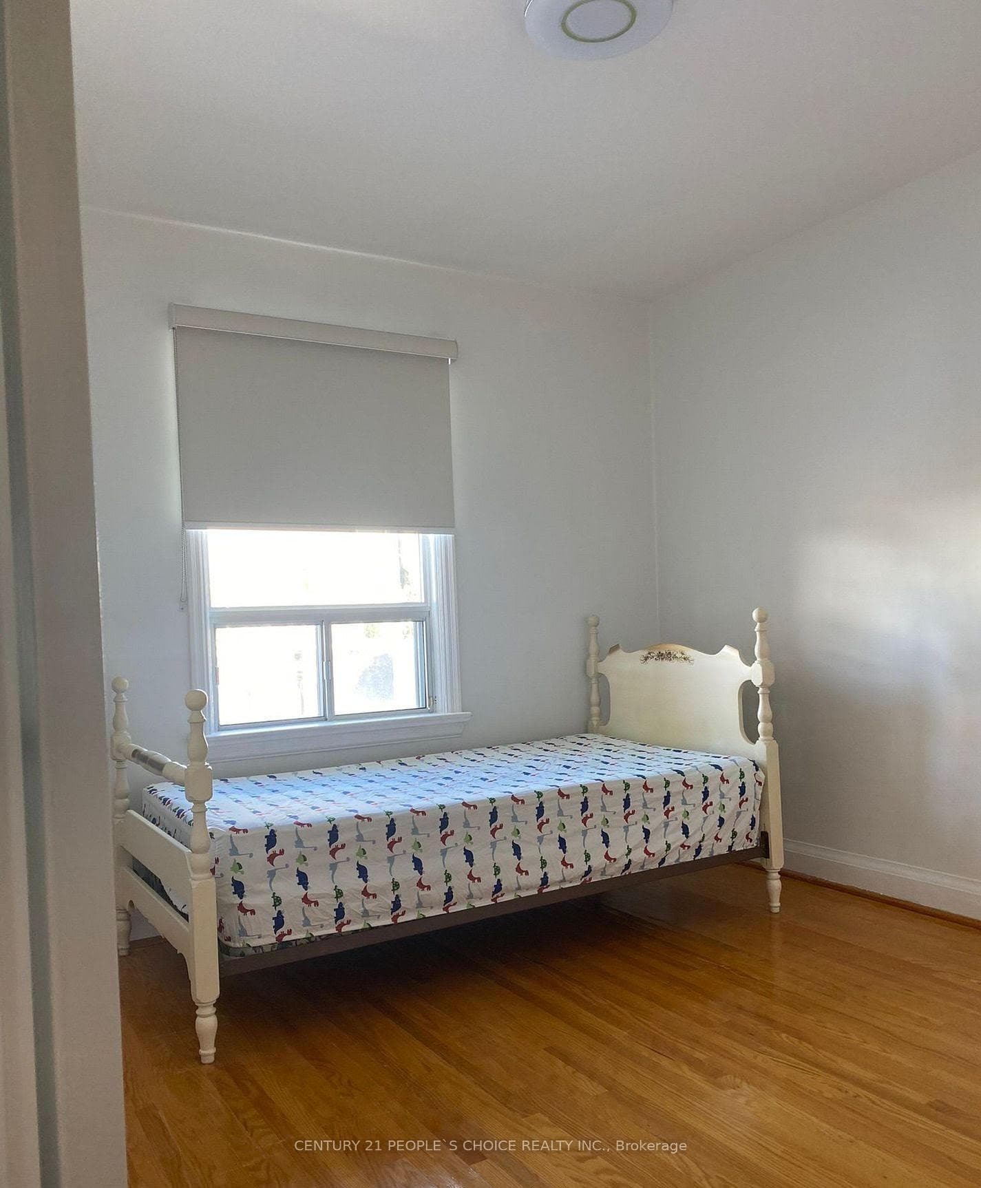 10 Rosewood Avenue photo 7