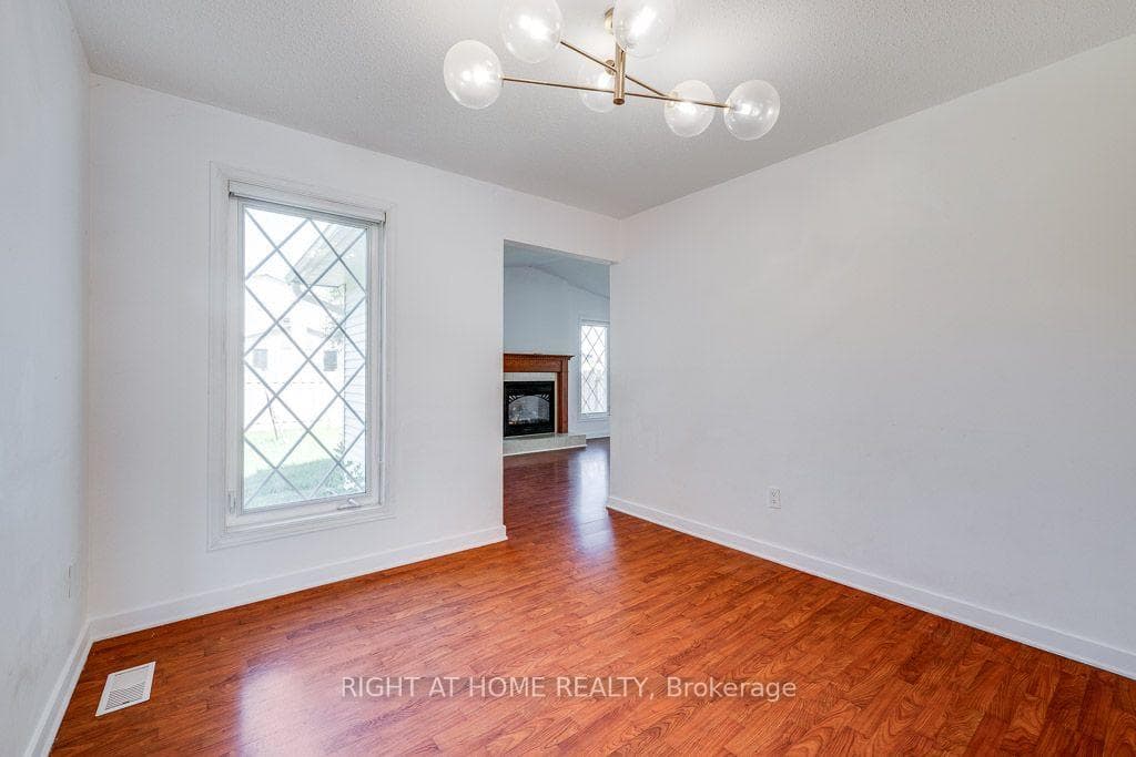 85 Winchester Drive photo 12
