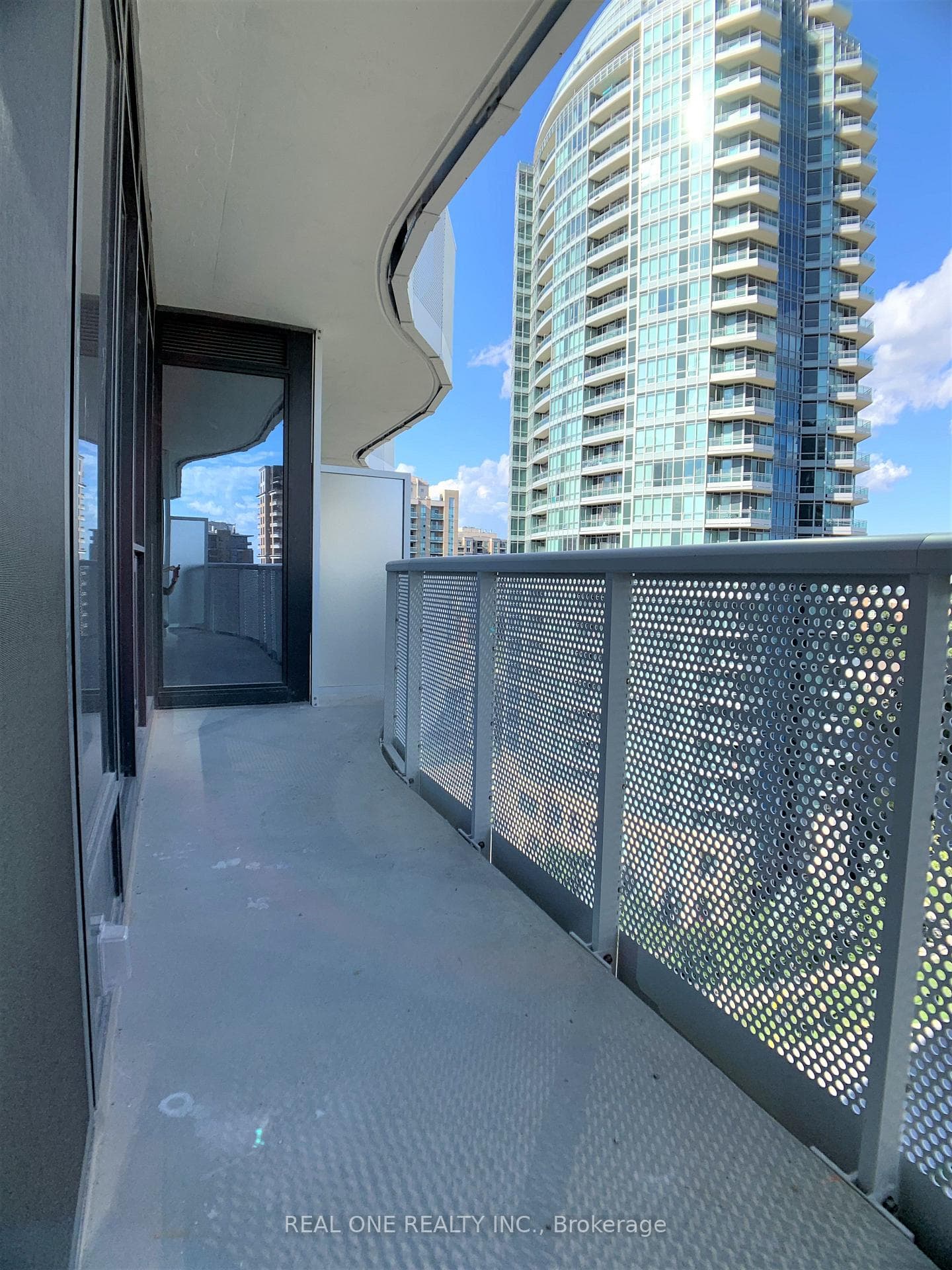 15 Holmes Avenue Unit 1010 photo 15