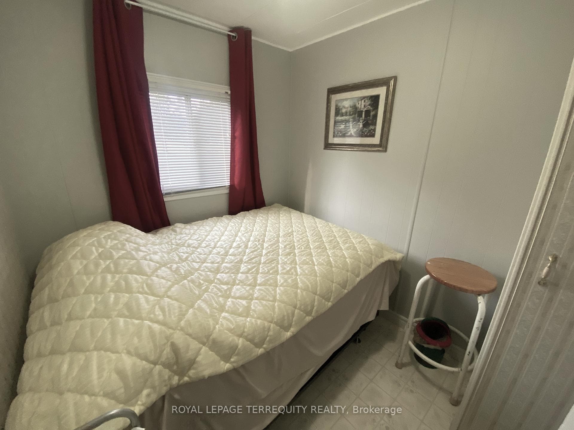 283 Hillview Road photo 15