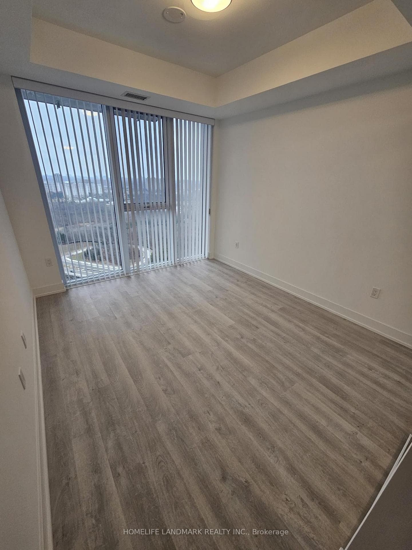 30 Inn On The Park Drive Unit 2606 photo 4