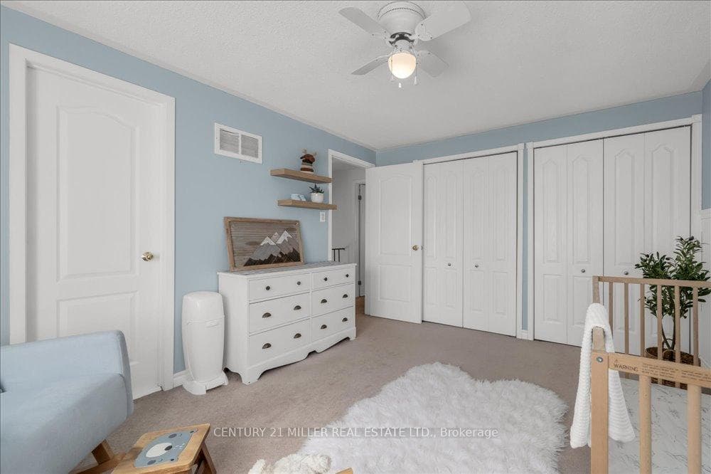 32 Reynier Drive photo 16
