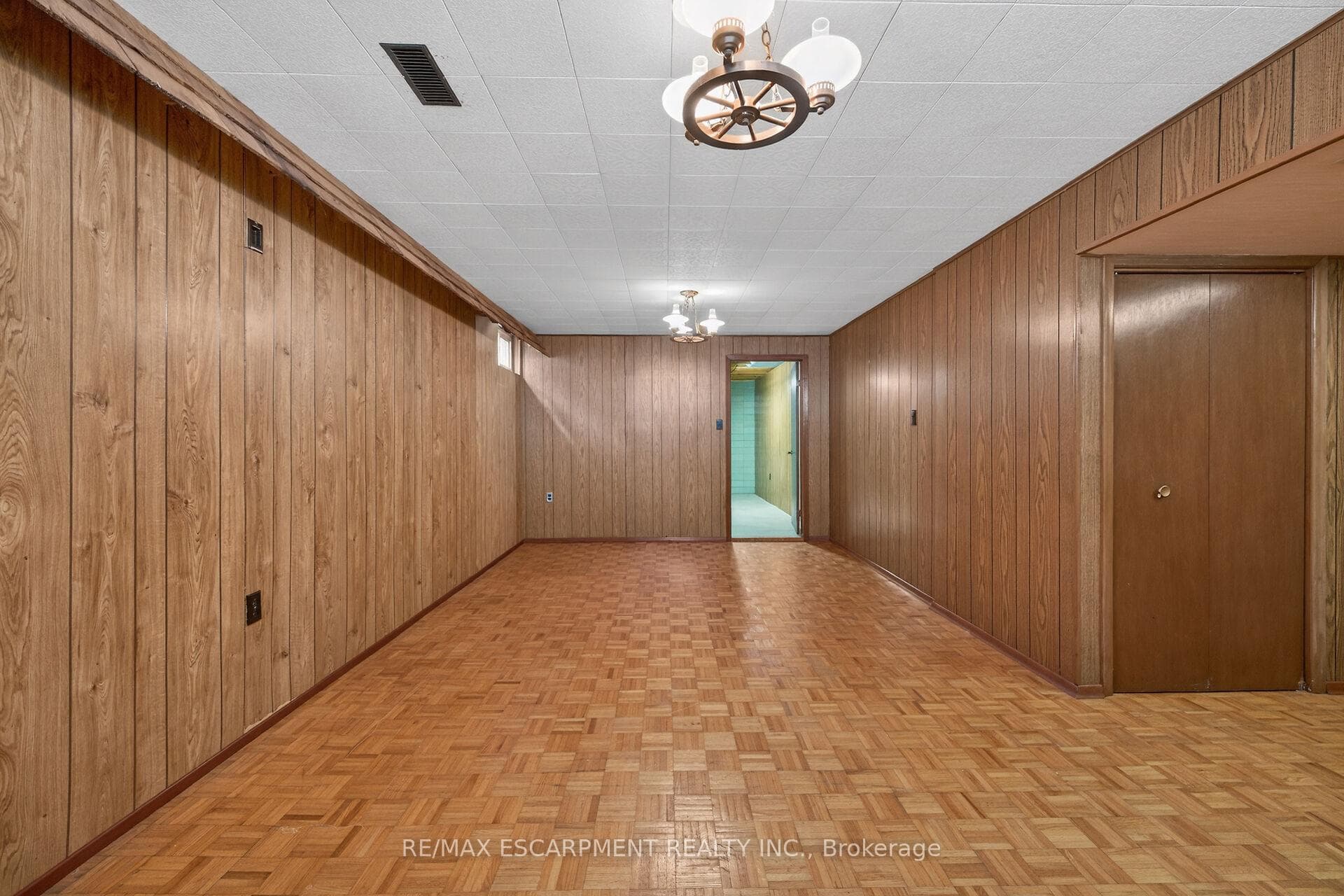336 Montmorency Drive photo 34