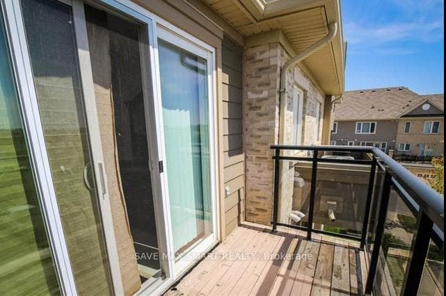 60 Fairwood Circle Unit 82 photo 15