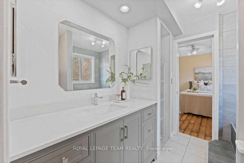 330 Shipman Drive photo 18