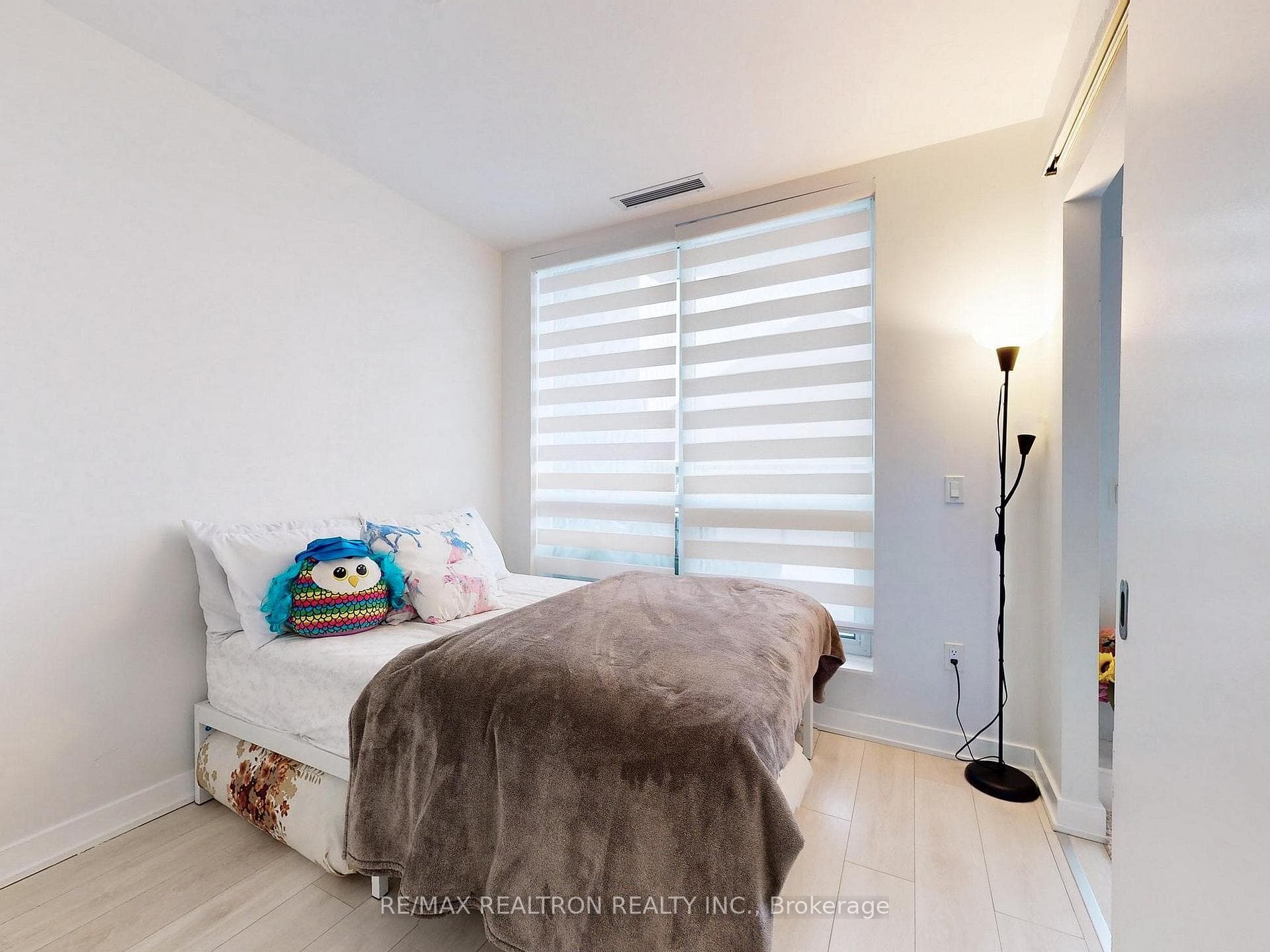 6 Sonic Way Unit 405 photo 15