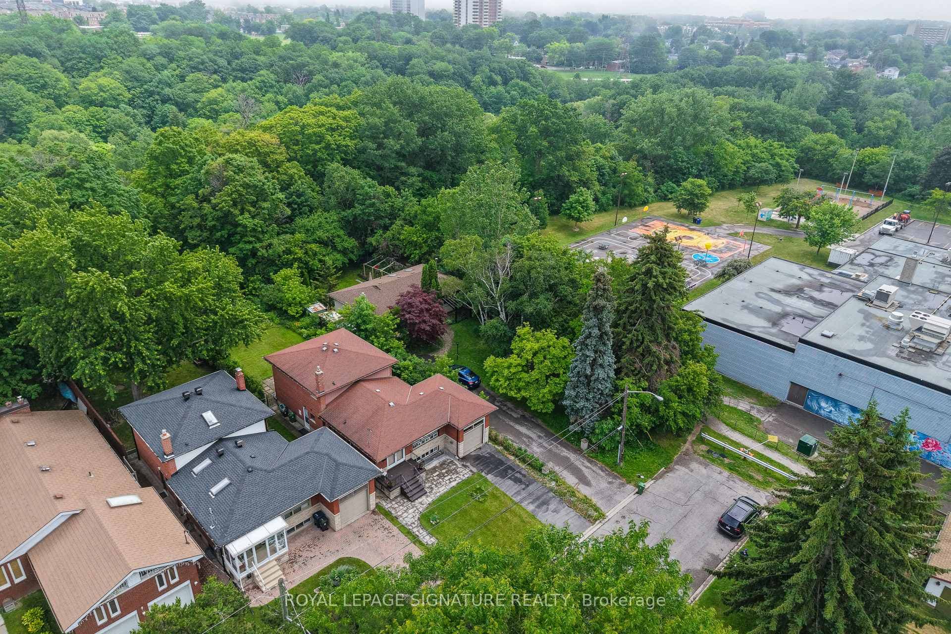 3 Presley Ave
