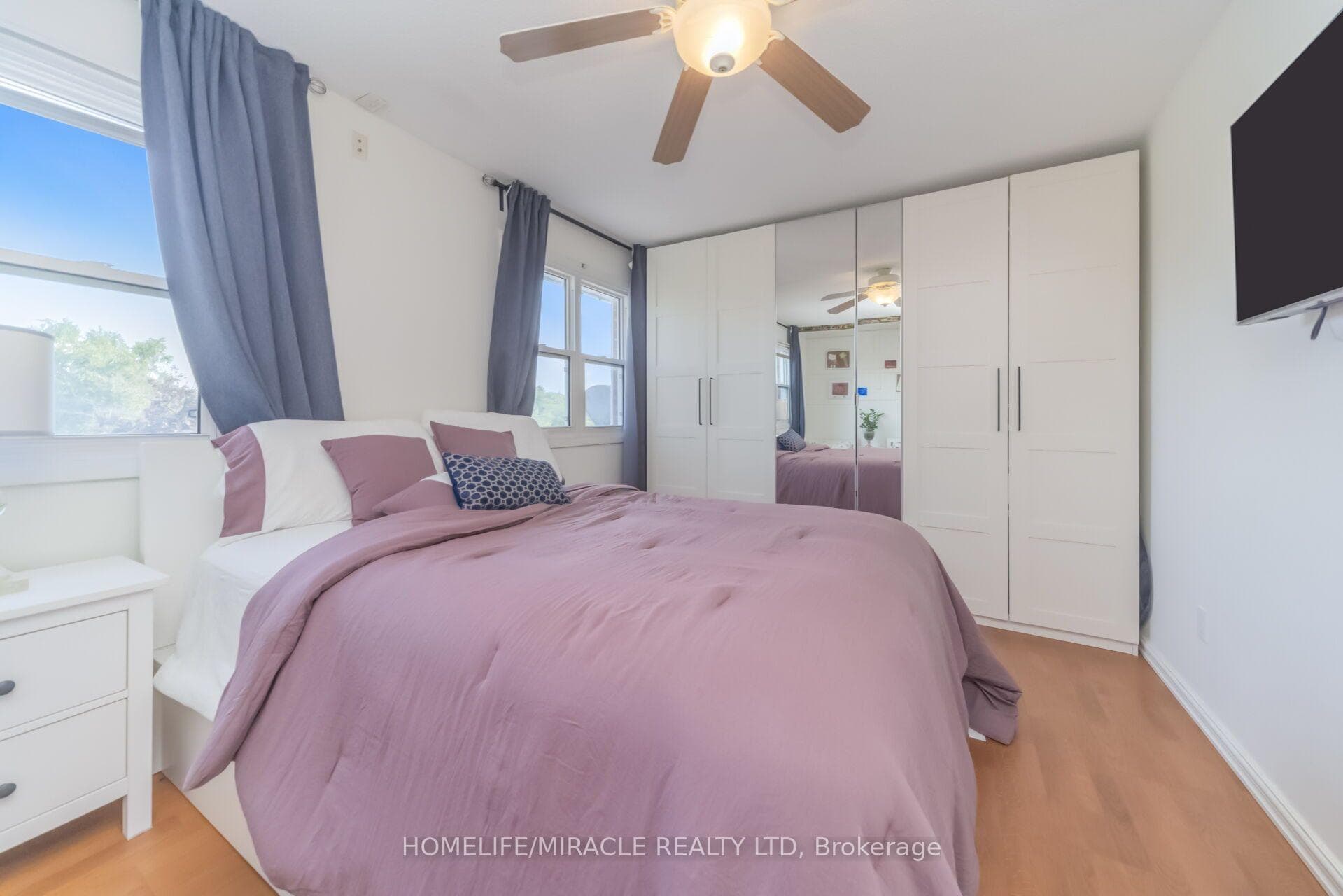 64 Aurora Place photo 24