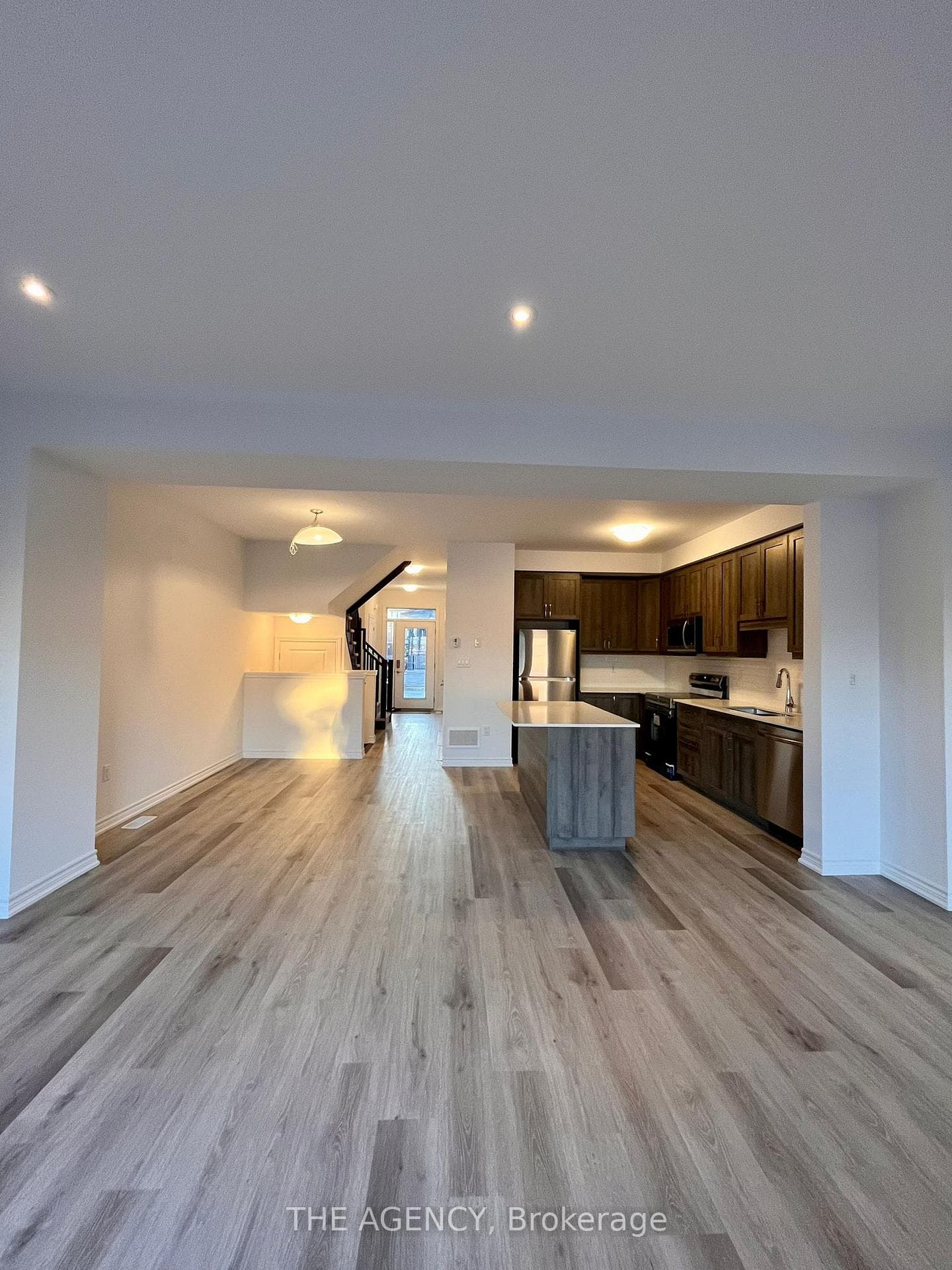 461 Blackburn Drive Unit 2 photo 4