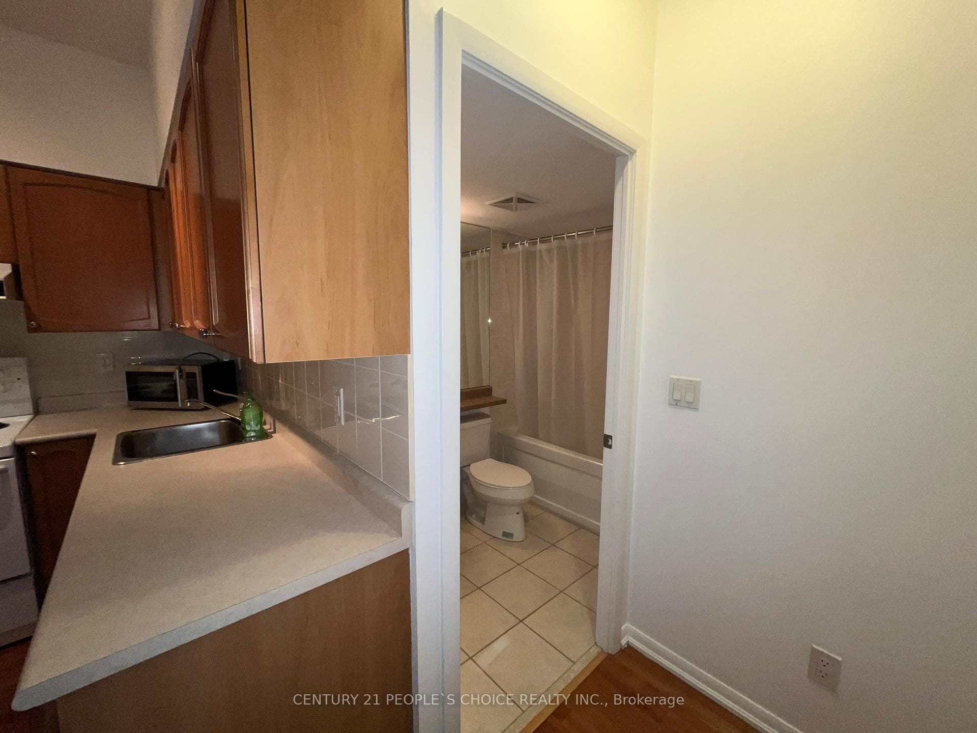 231 Fort York Boulevard Unit 2005 photo 10