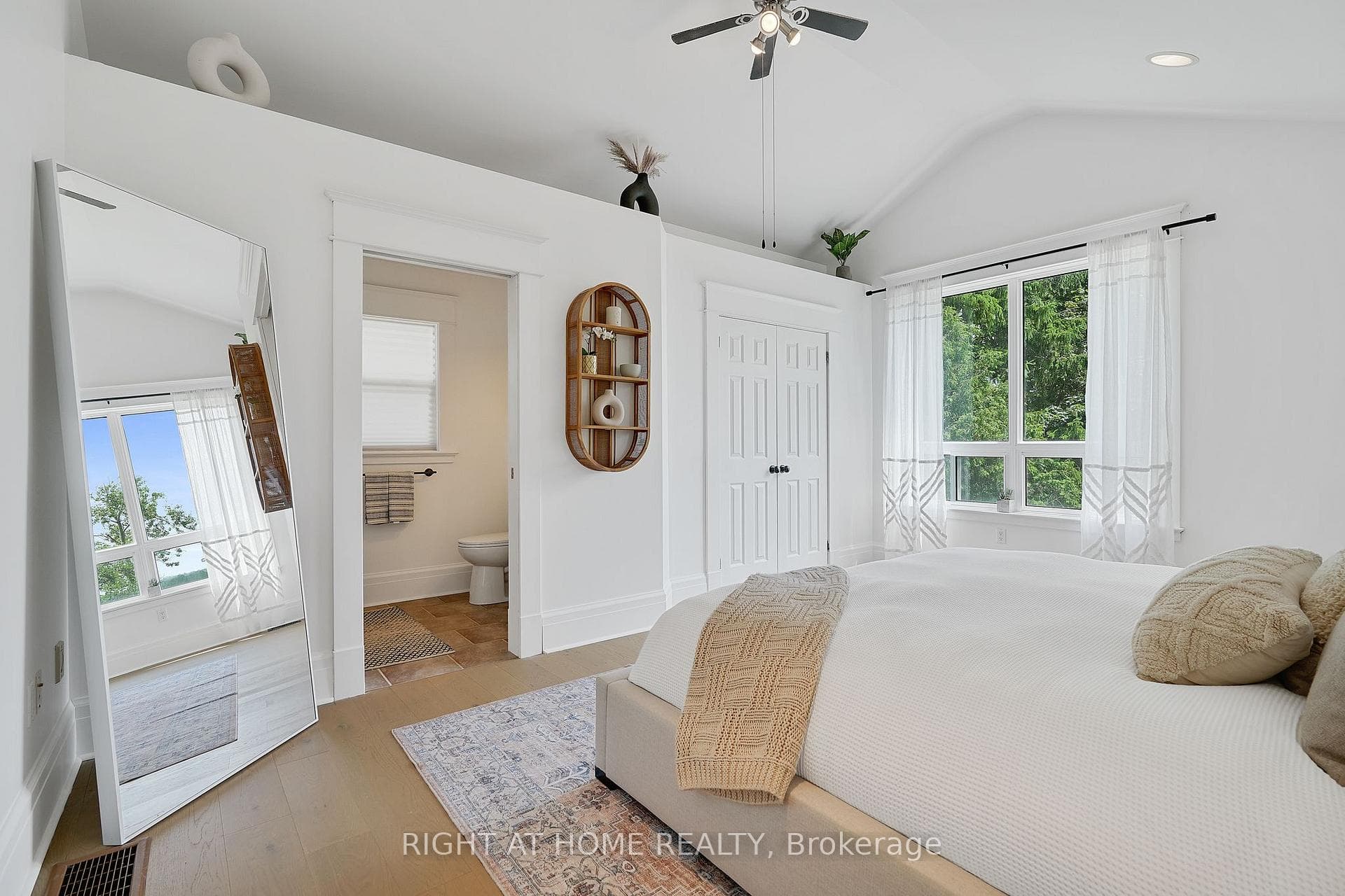123 John Street photo 23