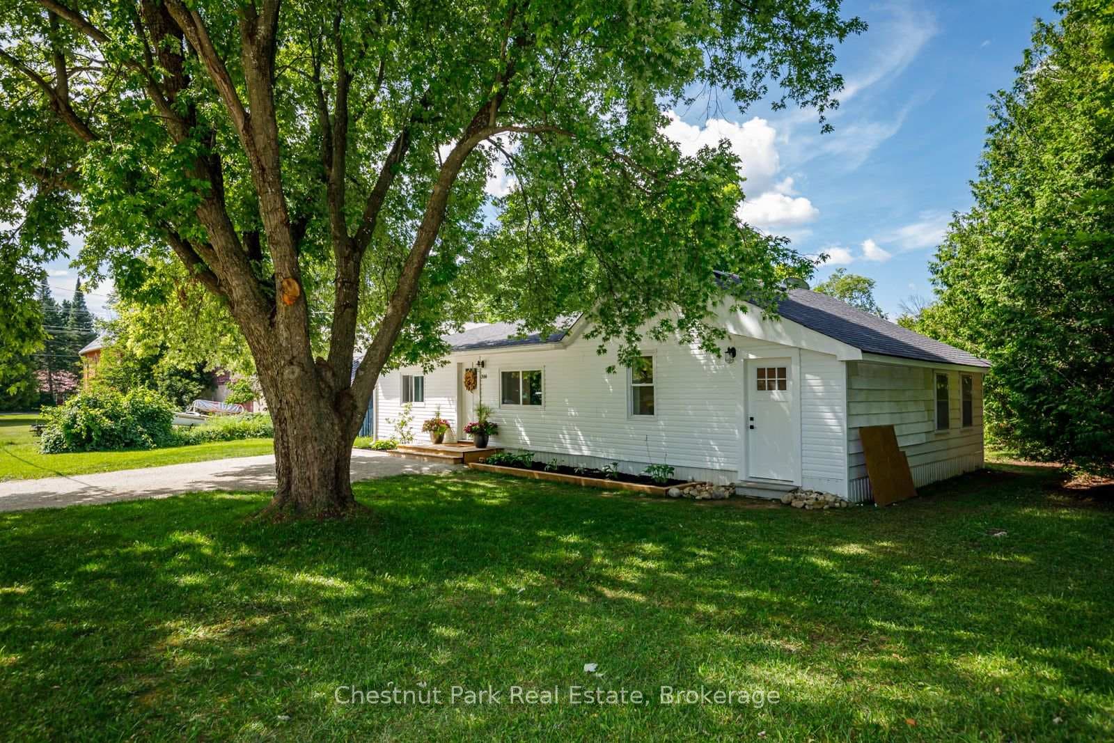 208 Redan Street photo 7